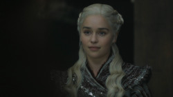 extant_GameOfThrones_8x04-TheLastOfTheStarks_3593