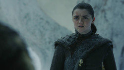 extant_GameOfThrones_8x04-TheLastOfTheStarks_3718