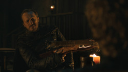 extant_GameOfThrones_8x04-TheLastOfTheStarks_4040
