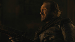 extant_GameOfThrones_8x04-TheLastOfTheStarks_4085