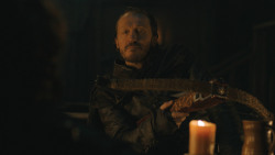 extant_GameOfThrones_8x04-TheLastOfTheStarks_4165