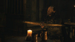 extant_GameOfThrones_8x04-TheLastOfTheStarks_4195