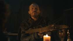 extant_GameOfThrones_8x04-TheLastOfTheStarks_4261