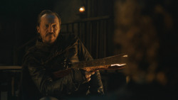 extant_GameOfThrones_8x04-TheLastOfTheStarks_4293