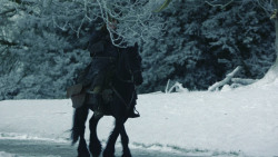 extant_GameOfThrones_8x04-TheLastOfTheStarks_4355