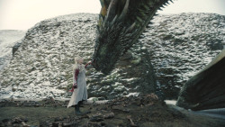 extant_GameOfThrones_8x04-TheLastOfTheStarks_4497