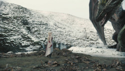 extant_GameOfThrones_8x04-TheLastOfTheStarks_4503