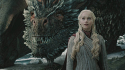 extant_GameOfThrones_8x04-TheLastOfTheStarks_4530
