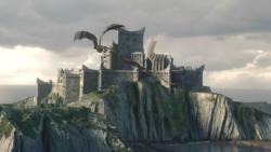 extant_GameOfThrones_8x04-TheLastOfTheStarks_5503