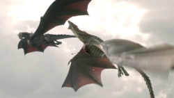 extant_GameOfThrones_8x04-TheLastOfTheStarks_5537