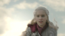 extant_GameOfThrones_8x04-TheLastOfTheStarks_5576