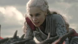 extant_GameOfThrones_8x04-TheLastOfTheStarks_5595