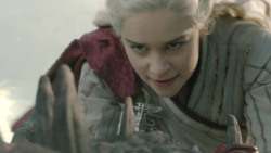 extant_GameOfThrones_8x04-TheLastOfTheStarks_5609