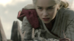 extant_GameOfThrones_8x04-TheLastOfTheStarks_5656