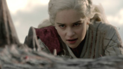 extant_GameOfThrones_8x04-TheLastOfTheStarks_5677