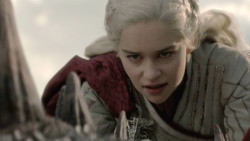 extant_GameOfThrones_8x04-TheLastOfTheStarks_5678