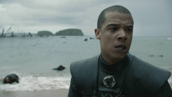 extant_GameOfThrones_8x04-TheLastOfTheStarks_5840