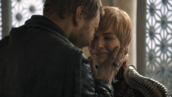 extant_GameOfThrones_8x04-TheLastOfTheStarks_5948