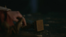 extant_GameOfThrones_8x04-TheLastOfTheStarks_6027