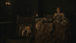 extant_GameOfThrones_8x04-TheLastOfTheStarks_6879