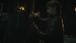 extant_GameOfThrones_8x04-TheLastOfTheStarks_6889