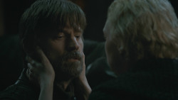 extant_GameOfThrones_8x04-TheLastOfTheStarks_6965