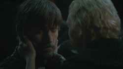 extant_GameOfThrones_8x04-TheLastOfTheStarks_6976
