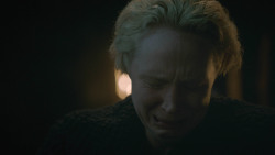 extant_GameOfThrones_8x04-TheLastOfTheStarks_7078