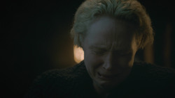 extant_GameOfThrones_8x04-TheLastOfTheStarks_7079