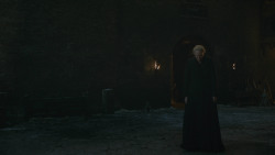 extant_GameOfThrones_8x04-TheLastOfTheStarks_7103
