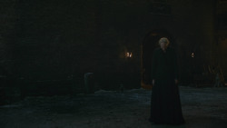 extant_GameOfThrones_8x04-TheLastOfTheStarks_7104