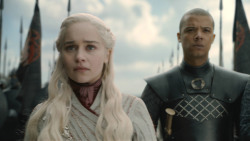 extant_GameOfThrones_8x04-TheLastOfTheStarks_7127