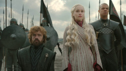 extant_GameOfThrones_8x04-TheLastOfTheStarks_7223