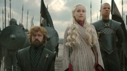 extant_GameOfThrones_8x04-TheLastOfTheStarks_7225