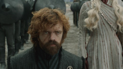 extant_GameOfThrones_8x04-TheLastOfTheStarks_7275