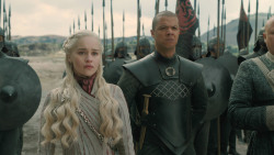 extant_GameOfThrones_8x04-TheLastOfTheStarks_7313