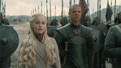 extant_GameOfThrones_8x04-TheLastOfTheStarks_7314