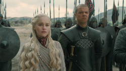 extant_GameOfThrones_8x04-TheLastOfTheStarks_7316