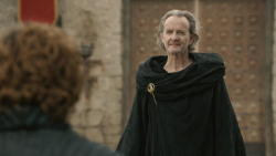 extant_GameOfThrones_8x04-TheLastOfTheStarks_7345