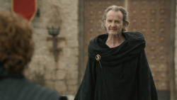 extant_GameOfThrones_8x04-TheLastOfTheStarks_7348