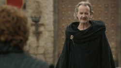 extant_GameOfThrones_8x04-TheLastOfTheStarks_7368