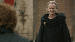 extant_GameOfThrones_8x04-TheLastOfTheStarks_7371