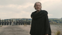 extant_GameOfThrones_8x04-TheLastOfTheStarks_7511