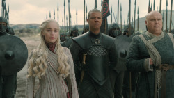extant_GameOfThrones_8x04-TheLastOfTheStarks_7515