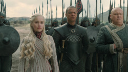 extant_GameOfThrones_8x04-TheLastOfTheStarks_7516