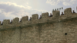 extant_GameOfThrones_8x04-TheLastOfTheStarks_7537