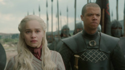 extant_GameOfThrones_8x04-TheLastOfTheStarks_7564