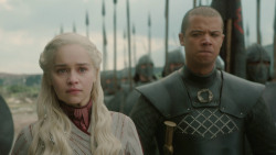 extant_GameOfThrones_8x04-TheLastOfTheStarks_7565