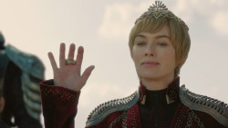 extant_GameOfThrones_8x04-TheLastOfTheStarks_7624
