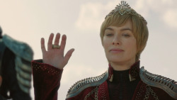extant_GameOfThrones_8x04-TheLastOfTheStarks_7626
